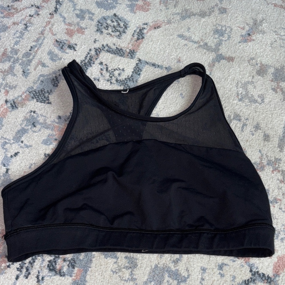 Lululemon sports bra size 6 Black Women's Sports Bra